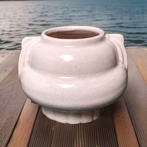 Vintage Brush McCoy USA Planter Vase 24A Very Light Pink